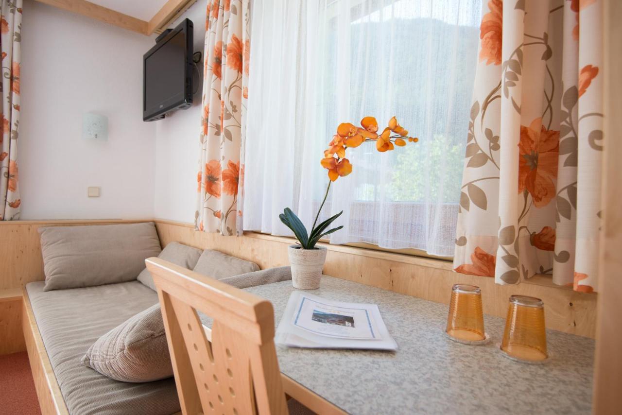 Pension Bergwelt นอยชติฟ อิม ชตูไปทัล ห้อง รูปภาพ